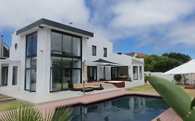 Cape White Villa